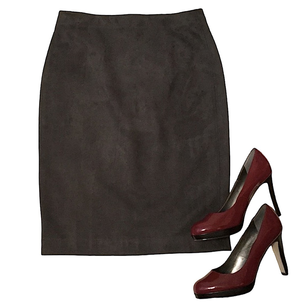 CATHERINE MALANDRINO sz Medium Pencil Skirt Faux Leather Suede Gray NWT - Picture 2 of 7